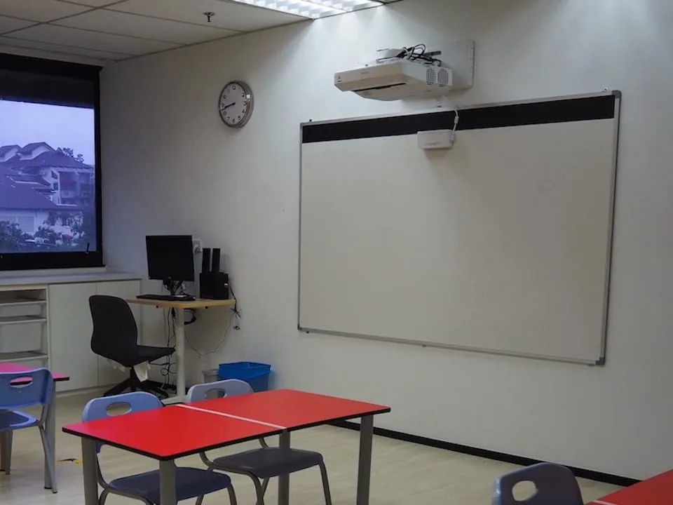 Sensory-friendly classroom with smart board at Enso